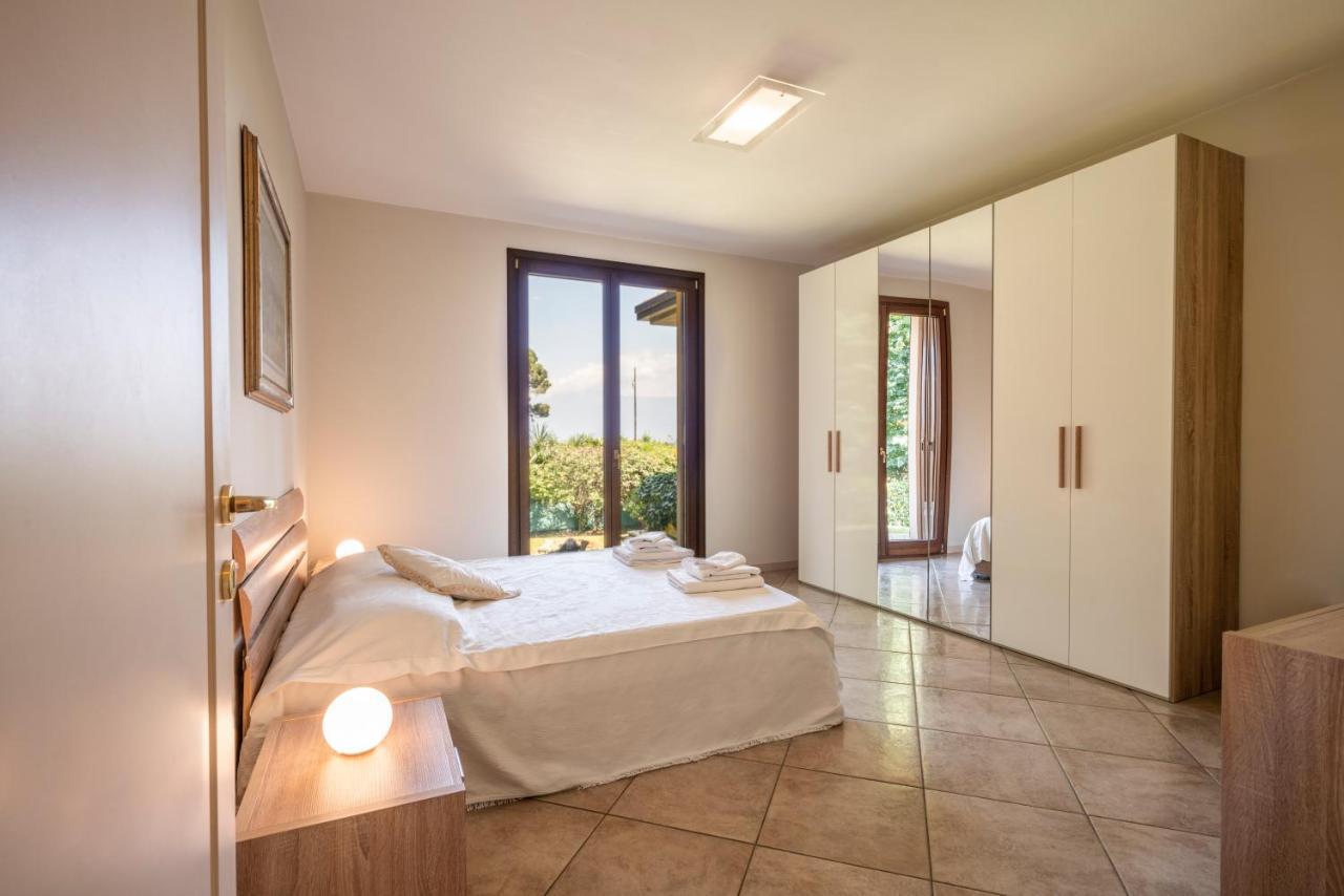 Villa Giulia Manerba del Garda Buitenkant foto