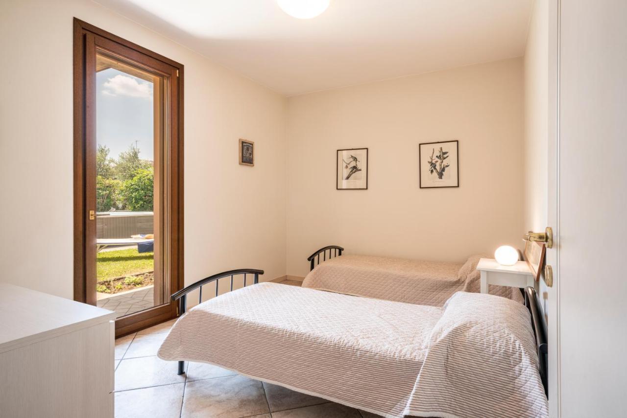 Villa Giulia Manerba del Garda Buitenkant foto