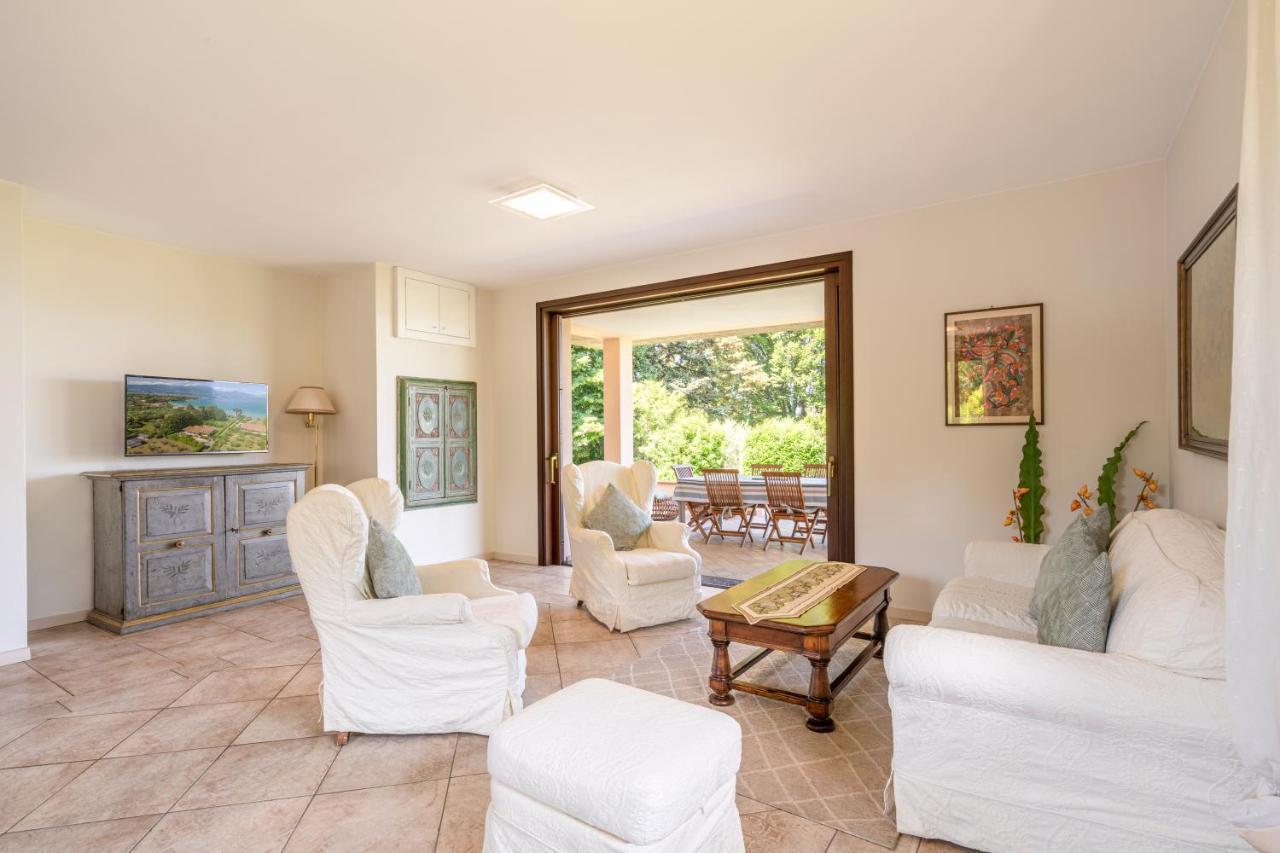 Villa Giulia Manerba del Garda Buitenkant foto